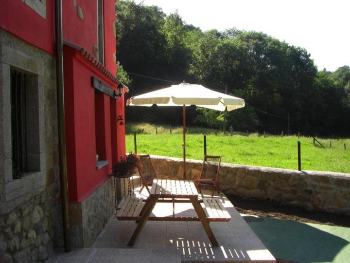 Apartamentos El Rincon Encantado Llano-Con Dış mekan fotoğraf