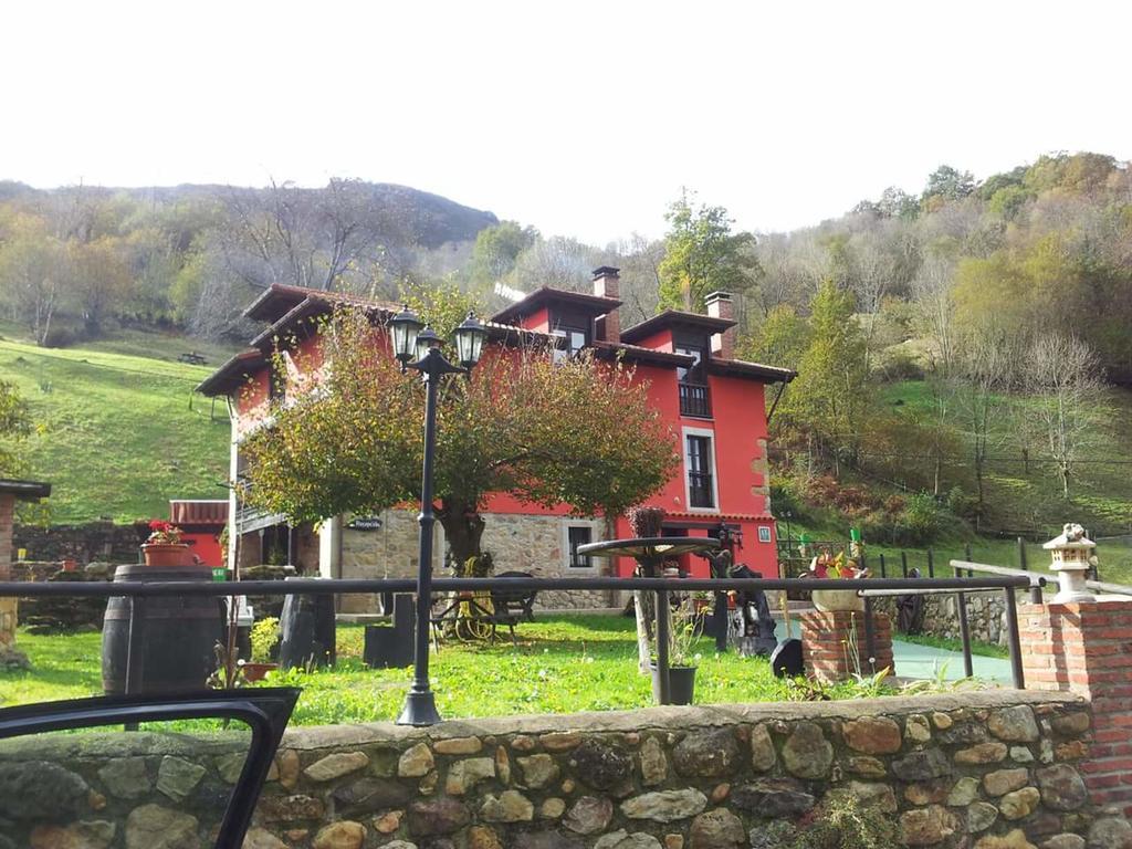 Apartamentos El Rincon Encantado Llano-Con Dış mekan fotoğraf